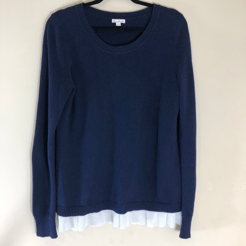 GAP EYELET TRIM SWEATER IN NAVY UNIFORM PREOWNED